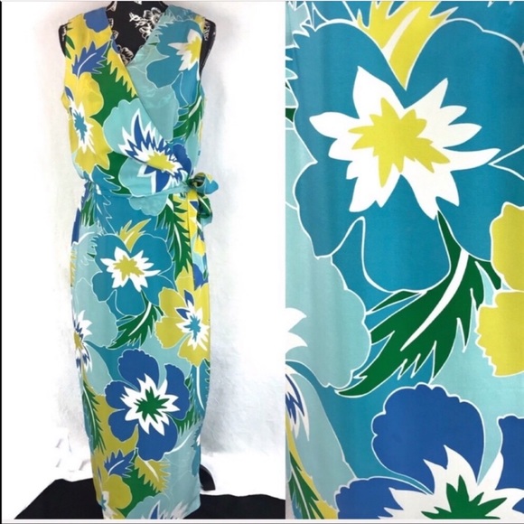 Maggy London Dresses & Skirts - Maggy London silk maxi dress